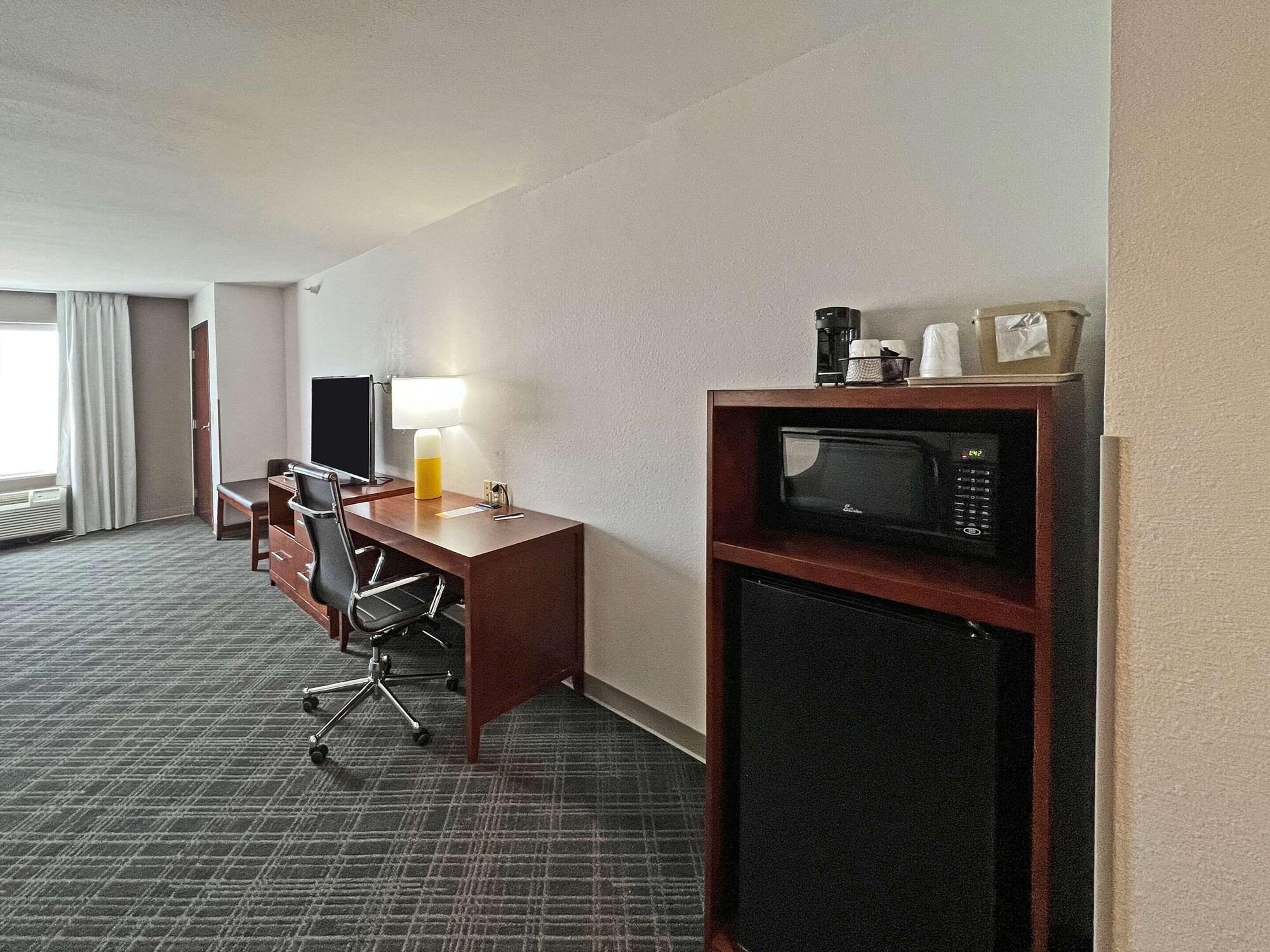 Comfort Suites Jackson-Cape Girardeau מראה חיצוני תמונה