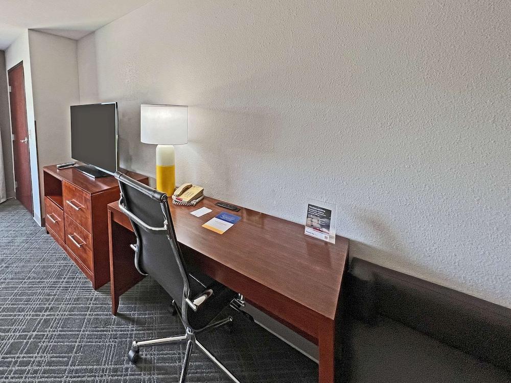 Comfort Suites Jackson-Cape Girardeau מראה חיצוני תמונה