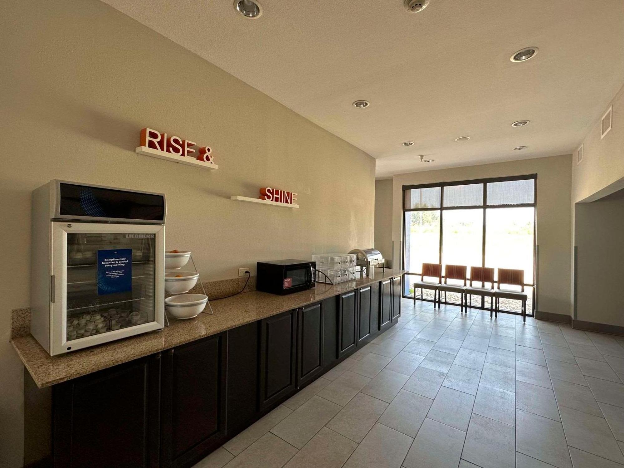 Comfort Suites Jackson-Cape Girardeau מראה חיצוני תמונה