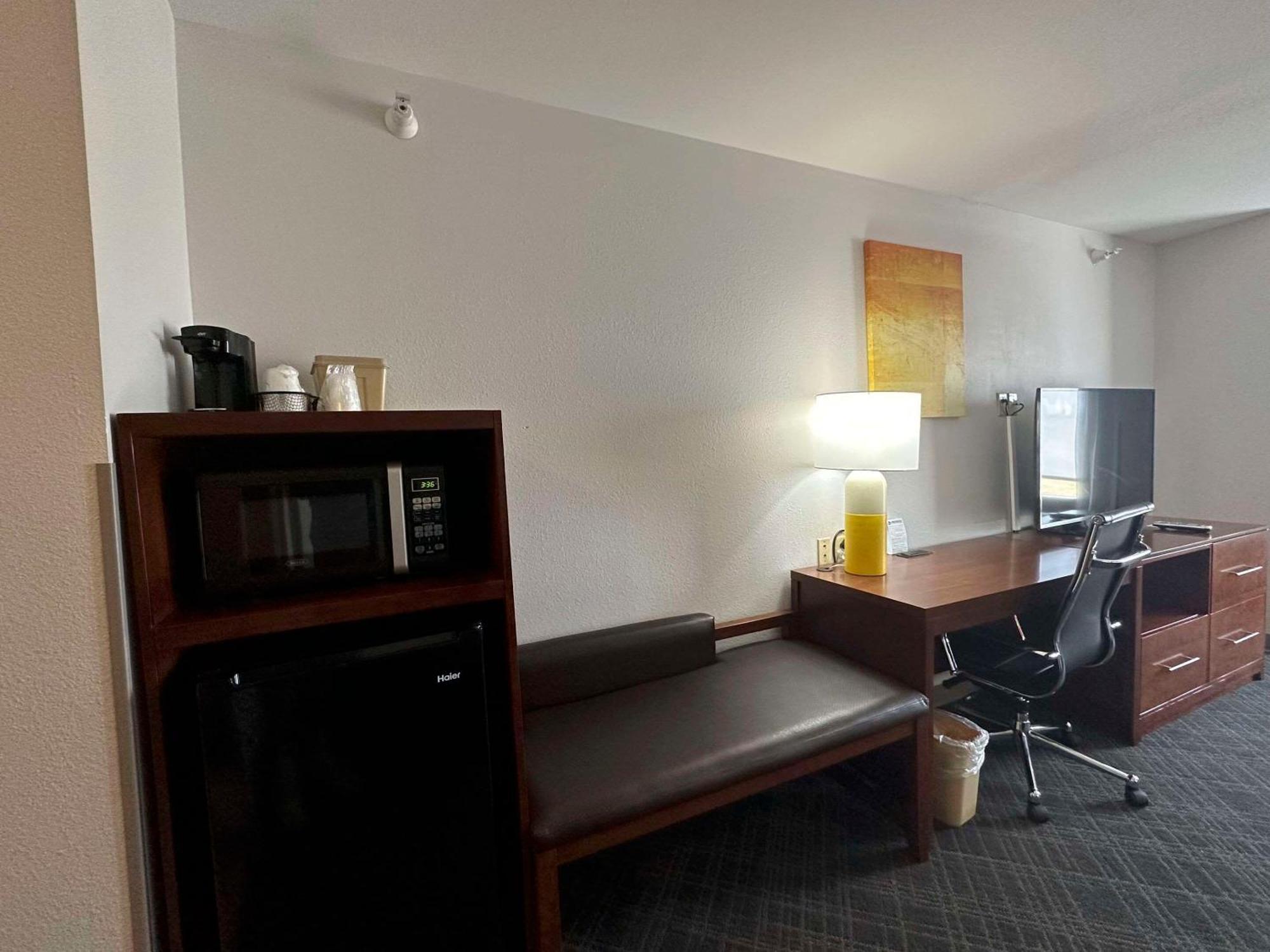 Comfort Suites Jackson-Cape Girardeau מראה חיצוני תמונה