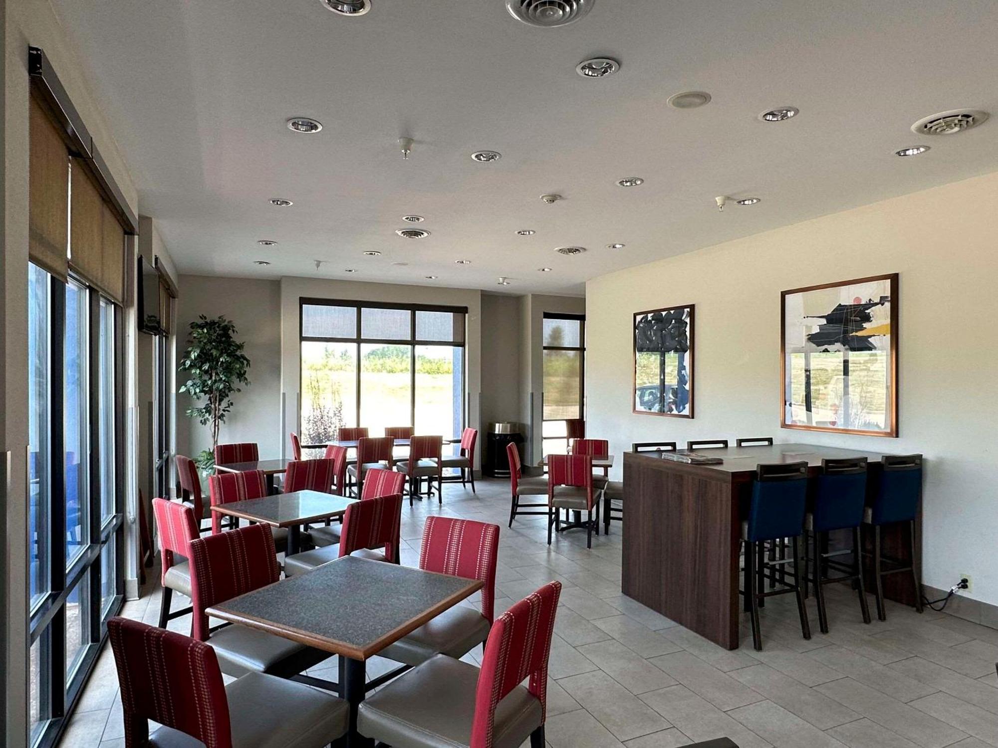 Comfort Suites Jackson-Cape Girardeau מראה חיצוני תמונה